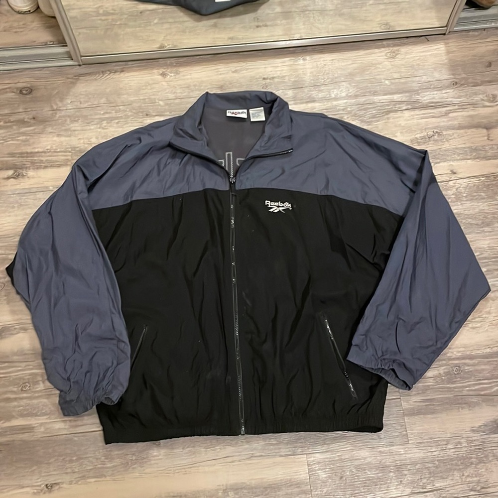 Vintage men’s Reebok windbreaker
